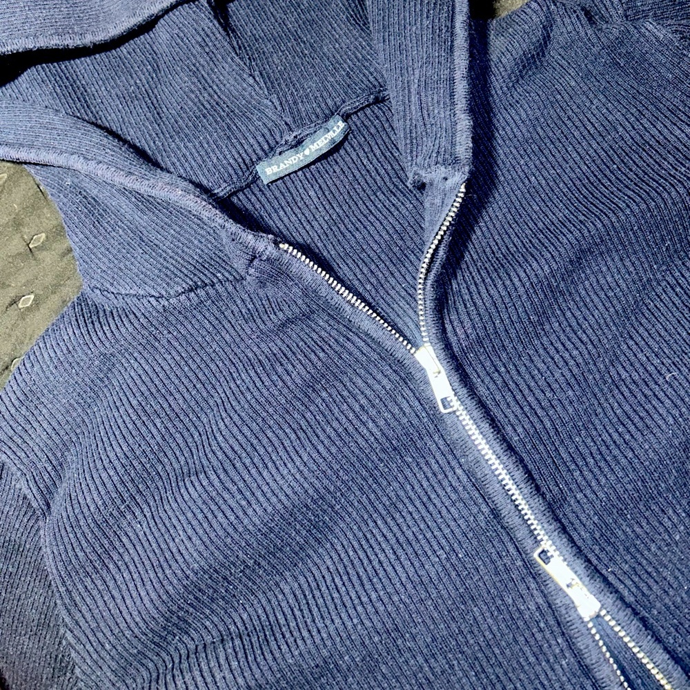 Brandy Melville Arden Cropped Two way Zip Up Cardigan Hoodie